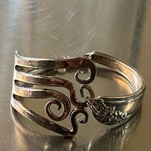 Vintage sterling silver hinged fork bracelet